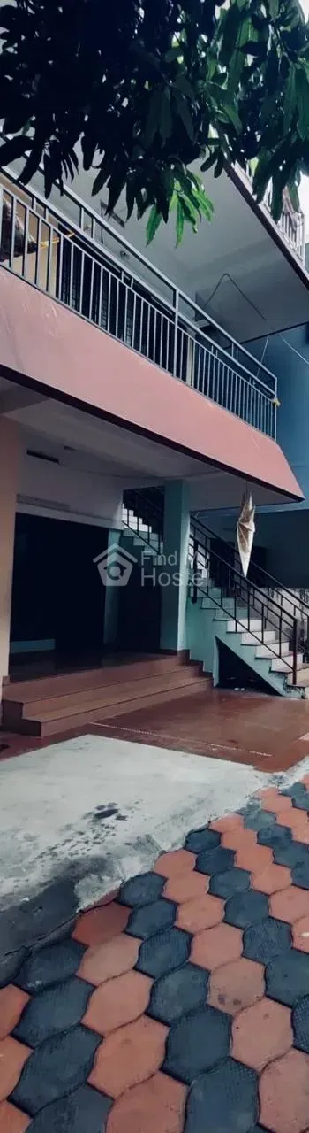 Mandharam Ladies hostel in Palarivattom, Ernakulam — main photo