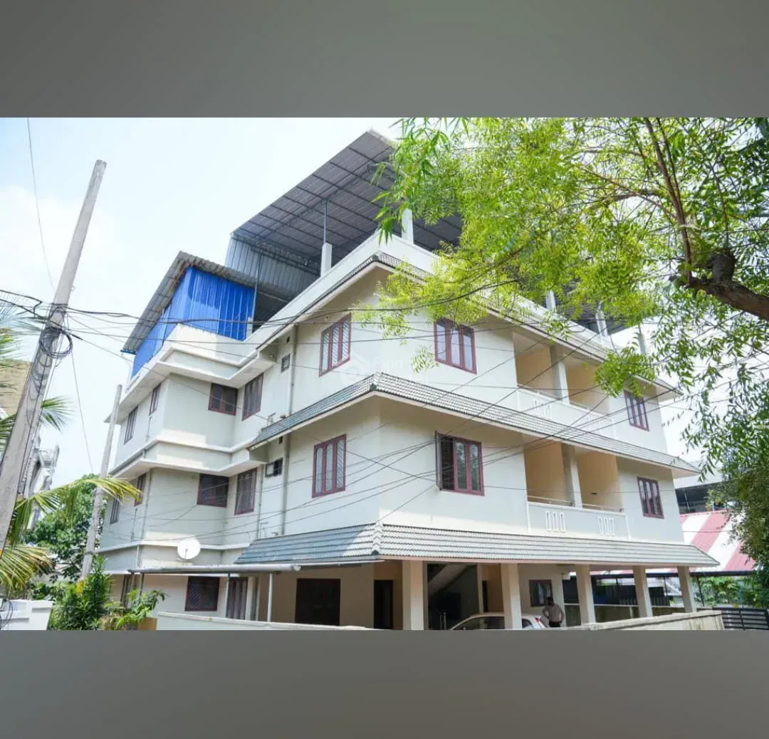 Elegant Realtors Gents Hostel in Kakkanad, Ernakulam — photo 3