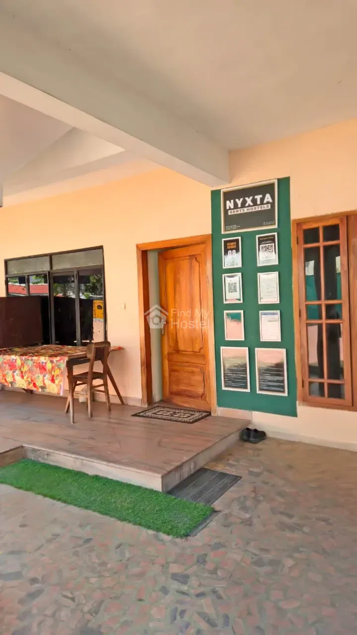 Nyxta Gents Hostel Branch 8 in Ponekkara, Ernakulam — main photo