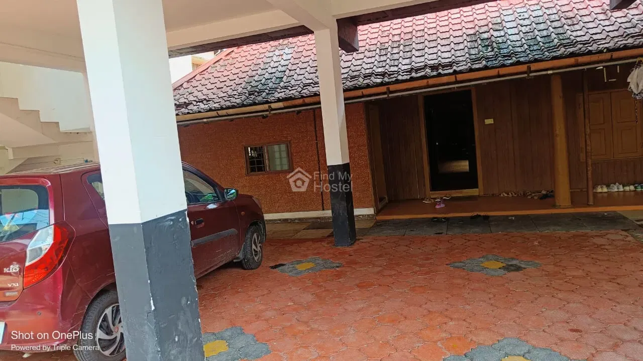 Heavenste Boys Hostel in Palarivattom, Ernakulam — photo 3