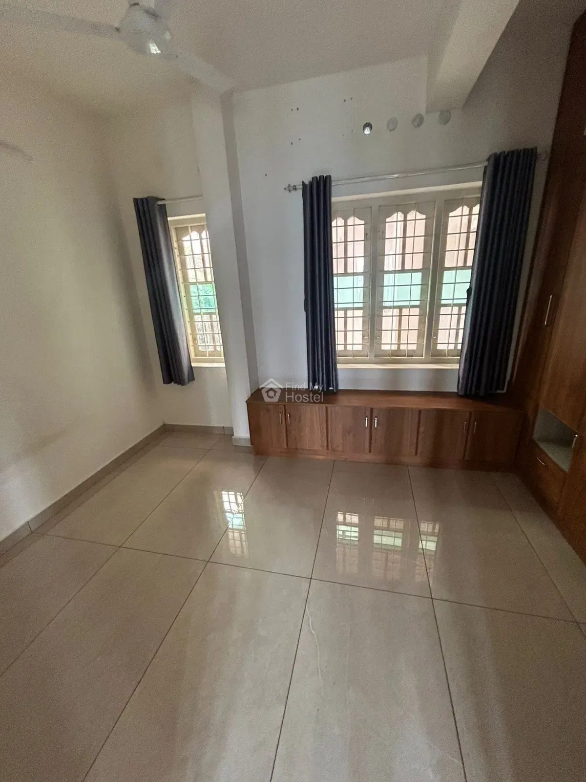 Elizabeth women’s pg -2 in Edappally, Ernakulam — photo 5