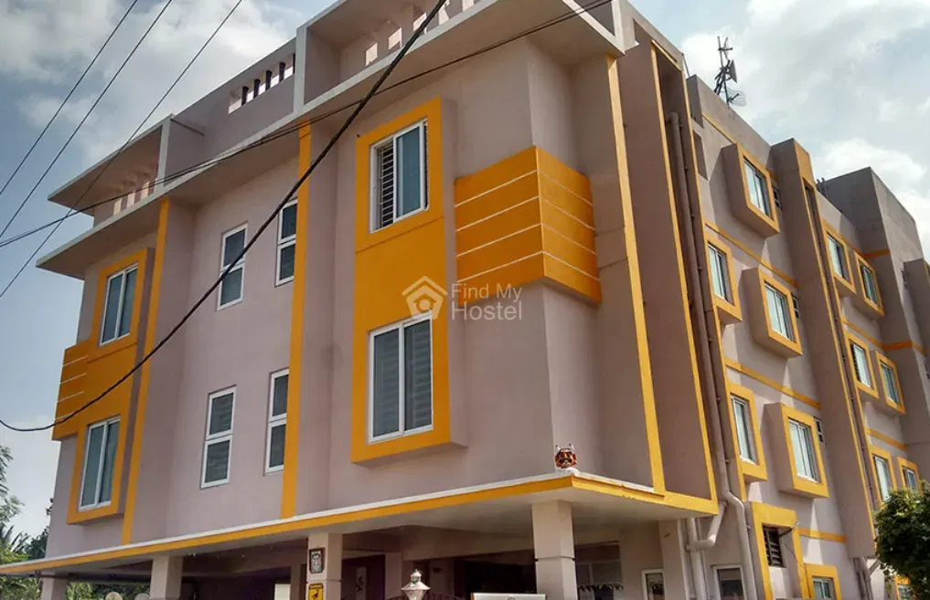 Krishh Brindaavan Womens Hostel - B7 in Saravanampatti, Coimbatore — main photo