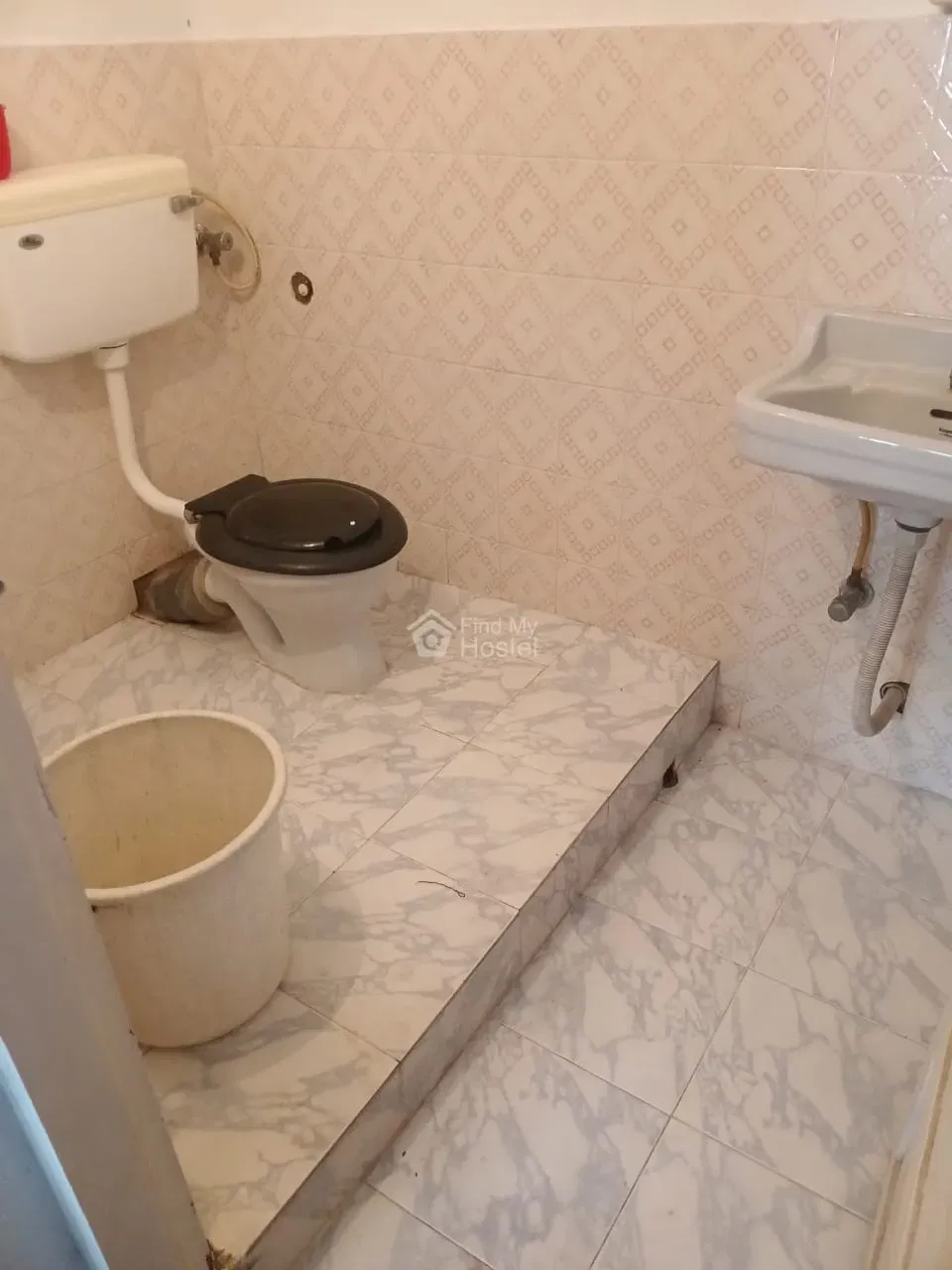 Kolavans Homes gents Hostel in Palarivattom, Ernakulam — photo 6