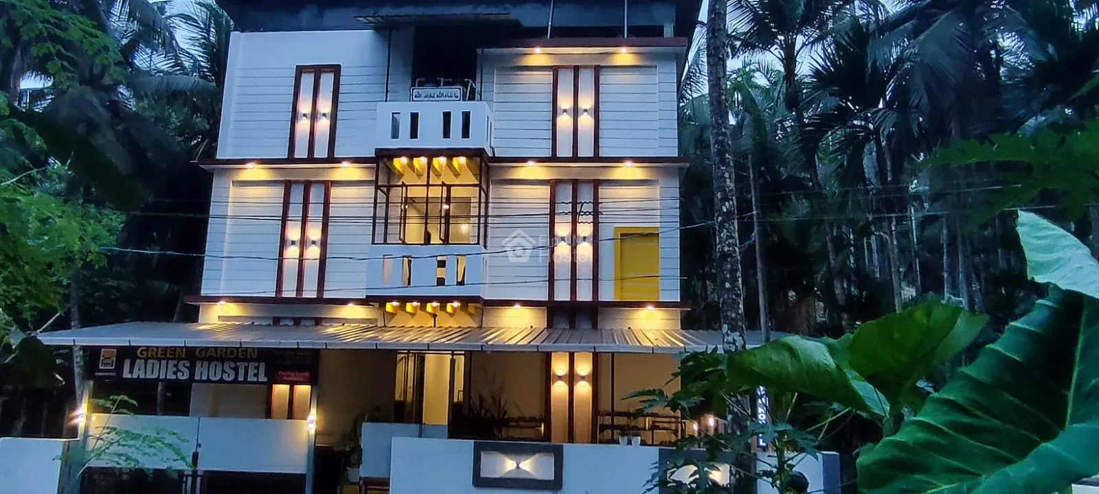 Green Garden Ladies Hostel in Kakkanchery, Omanoor — photo 4