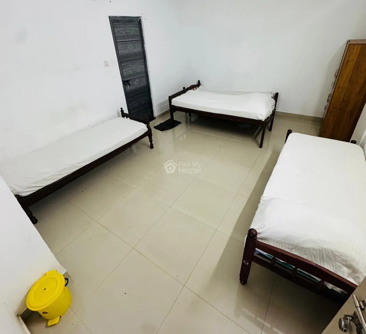 STORIES LADIES HOSTEL in Vyttila, Ernakulam — photo 7