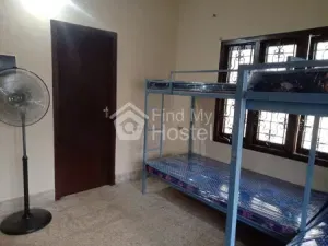 Orange Ladies Hostel - 1 in Kacheripady, Ernakulam — photo 3
