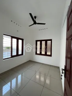 Ummi’s GENTS PG 2 in Edappally, Ernakulam — photo 4